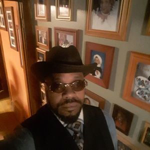 Meet your Posher, Gerald